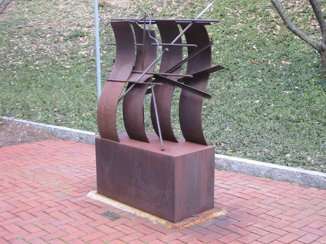 Sculpture Garden, Forrest 2