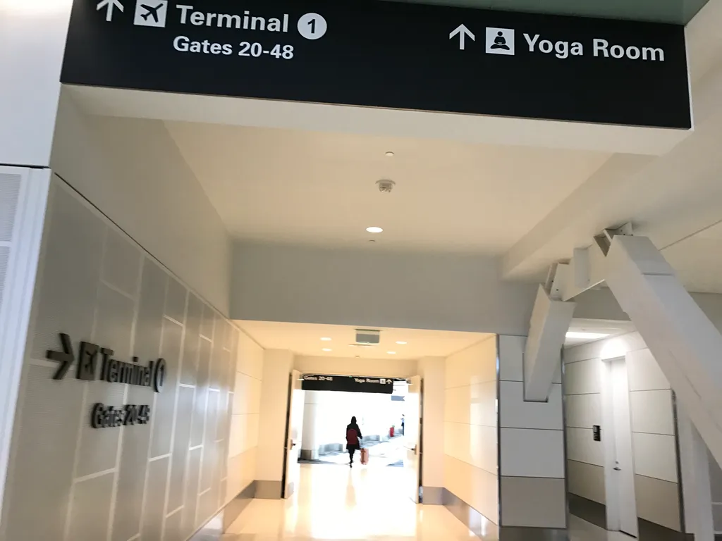 airport yoga room