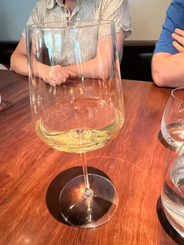 holiday lunch wine