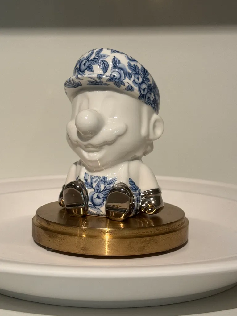 porcelain Mario