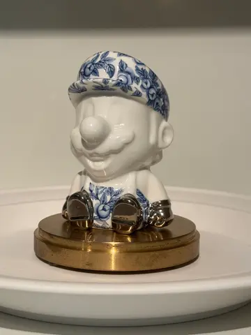 porcelain Mario