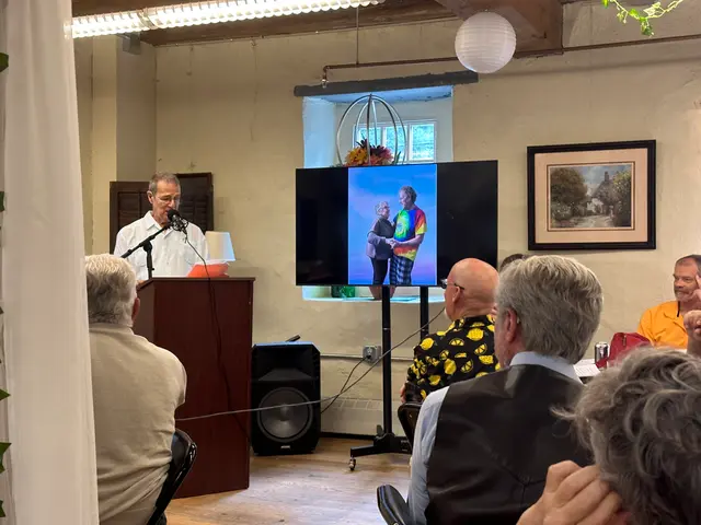 dad giving a eulogy