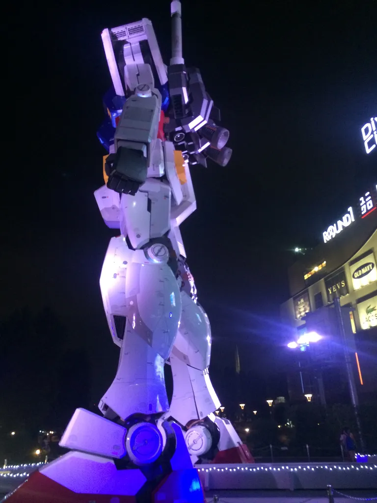 giant Gundam
